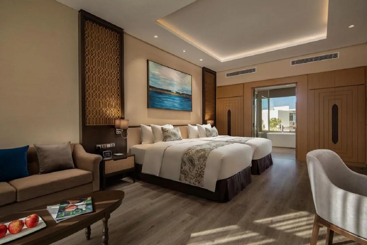 Wyndham Grand Kn Paradise Cam Ranh Hotel 5*,